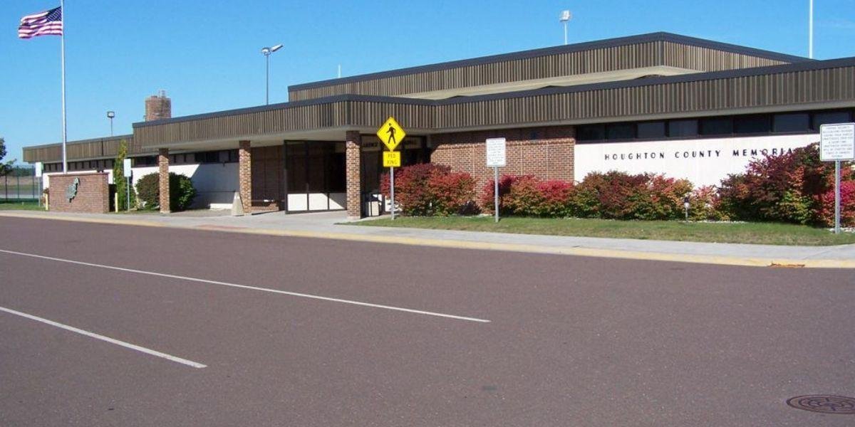 Houghton County Memorial Airport