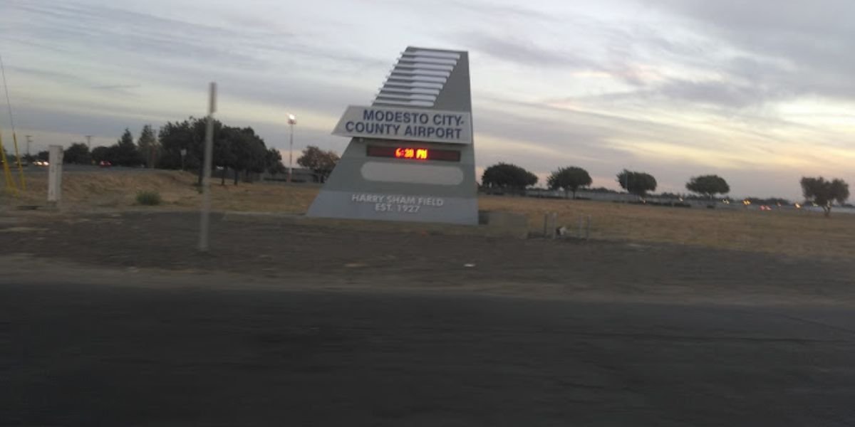 Modesto City County Airport